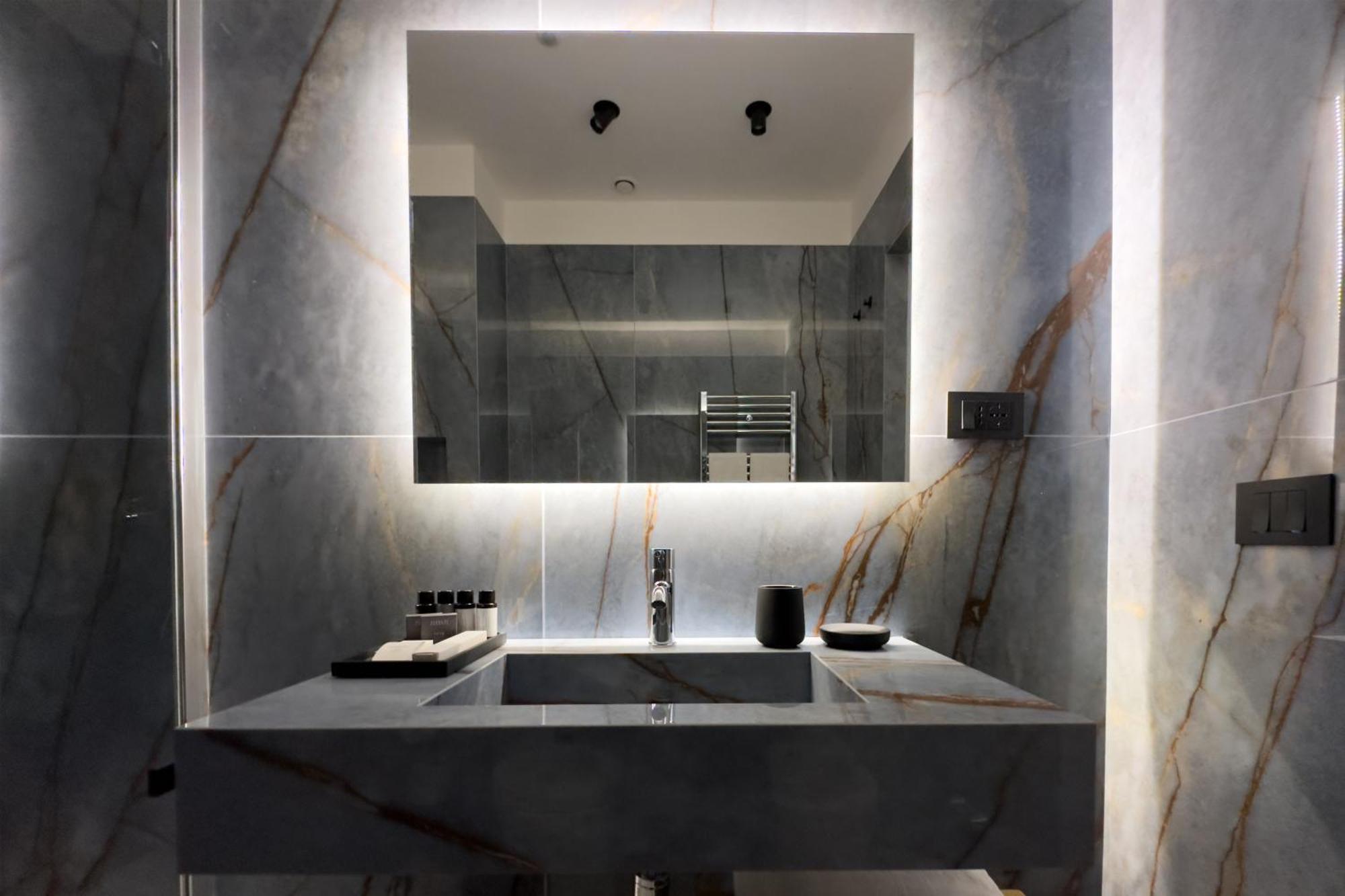Insogno Suites Naples Luaran gambar